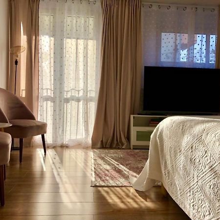 Old Town Romantic Apartment. Breslau-Wroclaw. Bagian luar foto