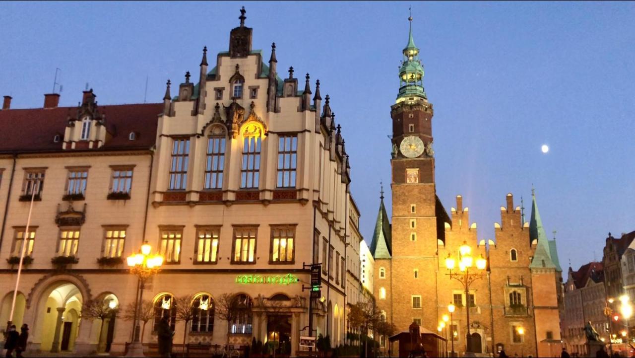 Old Town Romantic Apartment. Breslau-Wroclaw. Bagian luar foto