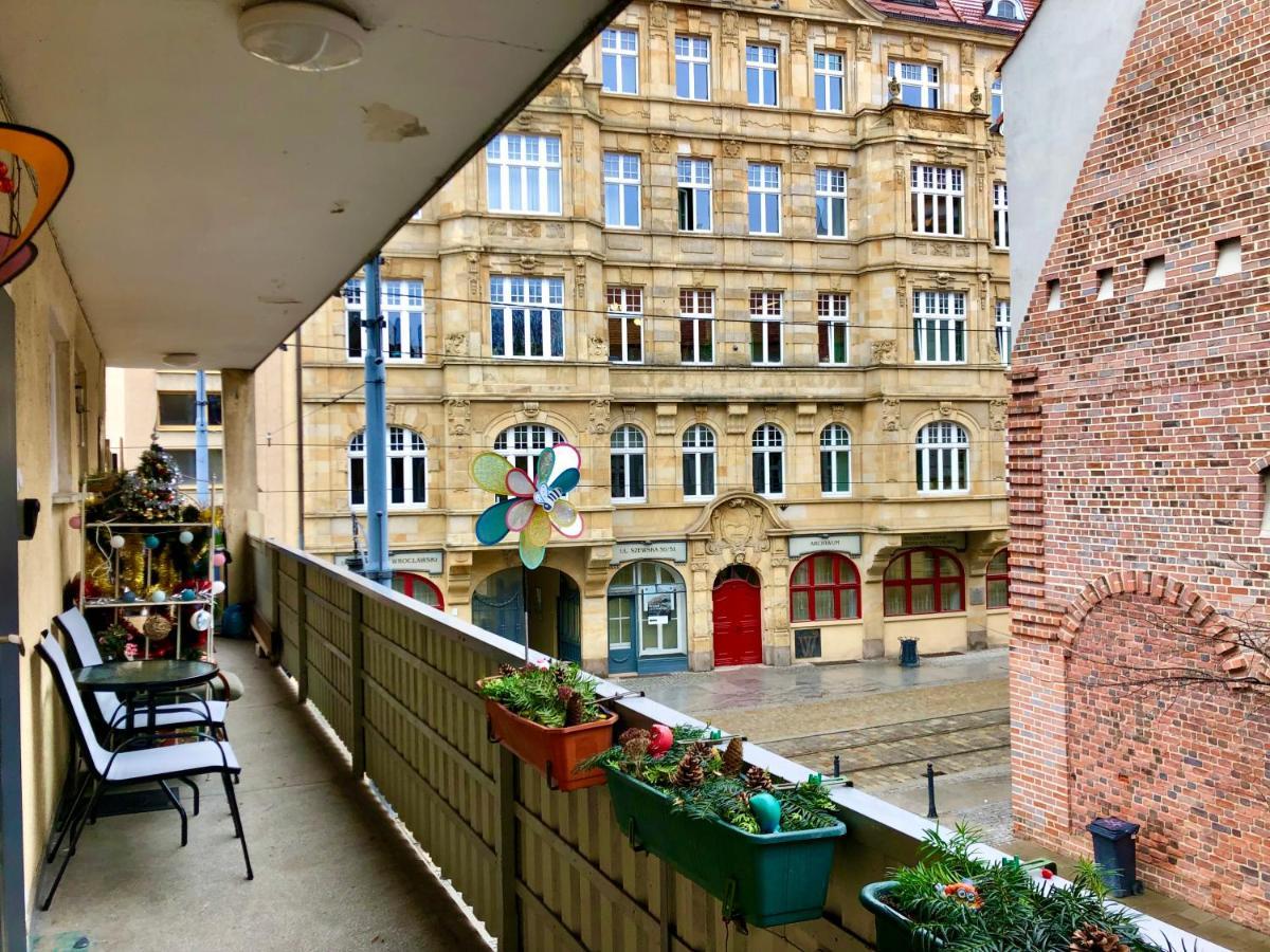 Old Town Romantic Apartment. Breslau-Wroclaw. Bagian luar foto